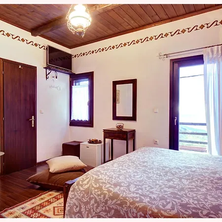 Archontiko Xantha Makriníca