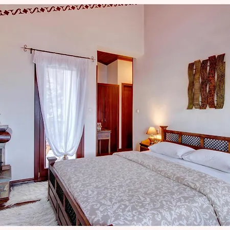 Archontiko Xantha بيت ضيافة *