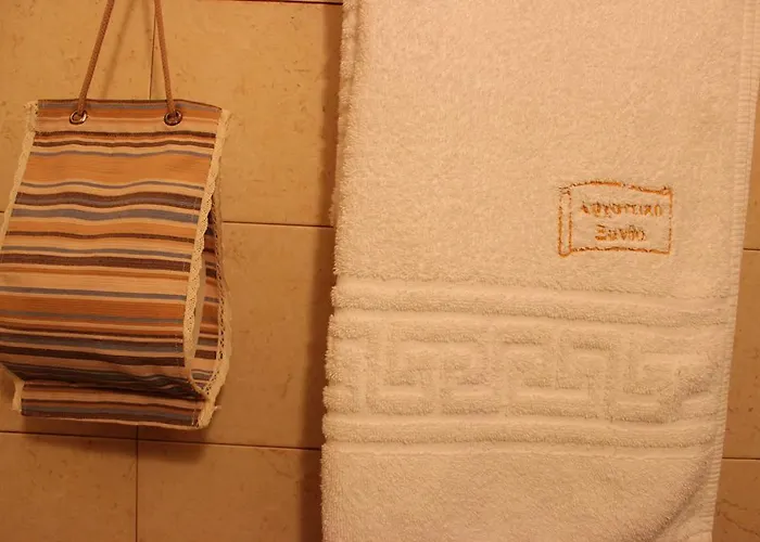 Archontiko Xantha 招待所